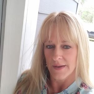 Meet your Posher, Nikki